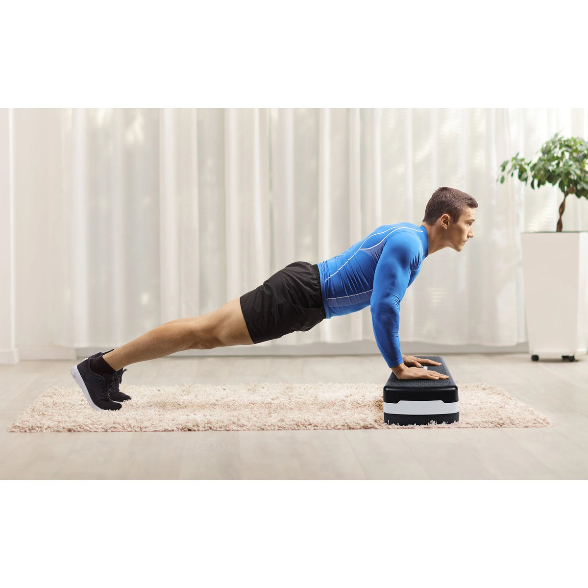 Adjustable Step Aerobics Platform, 4 to 6 in Height, Black